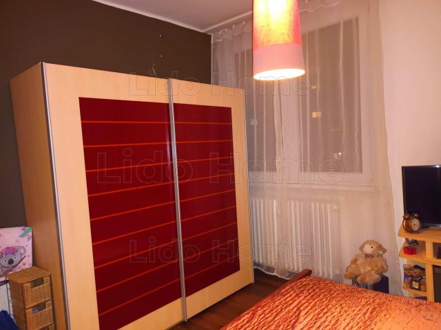 Eladó téglalakás, Oroszlányban 33.9 M Ft, 3 szobás