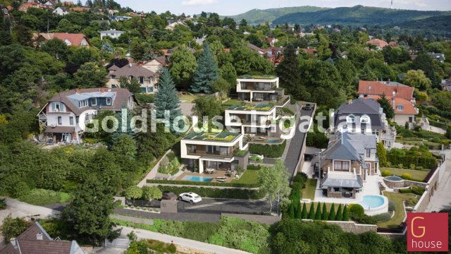 Eladó családi ház, Budapesten, II. kerületben 371.5 M Ft