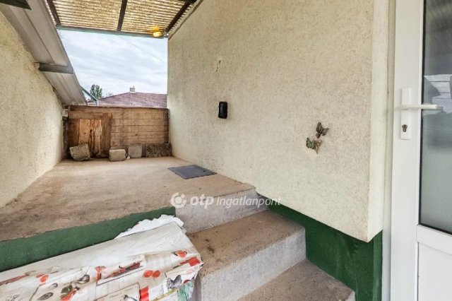 Eladó családi ház, Bodrogkisfaludon 49.9 M Ft, 5+1 szobás