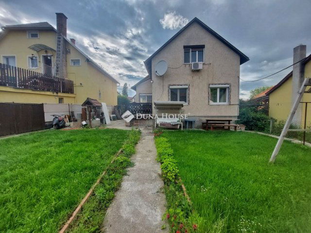 Eladó családi ház, Pomázon 89.5 M Ft, 4 szobás