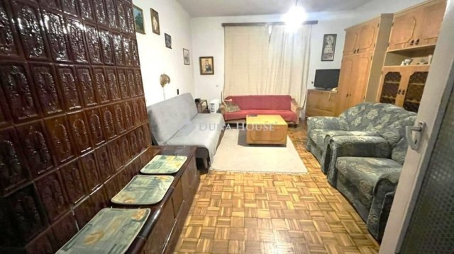 Eladó nyaraló, Velemen 75 M Ft, 3 szobás / költözzbe.hu