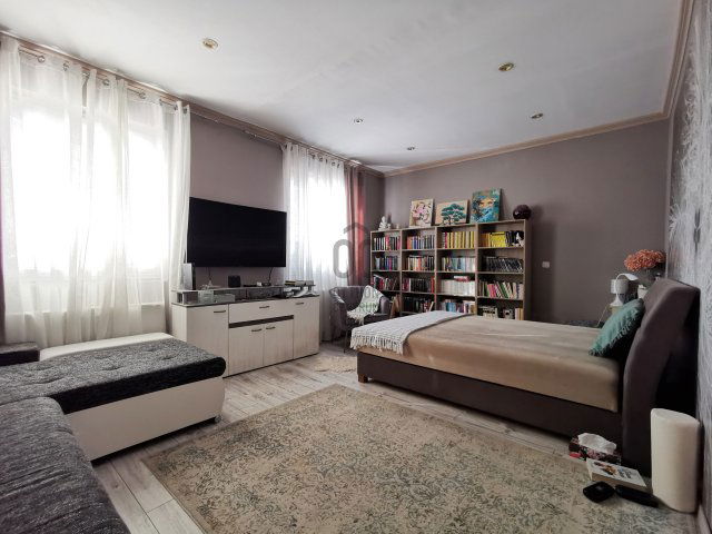 Eladó családi ház, Sárszentmihályon 155 M Ft, 6 szobás