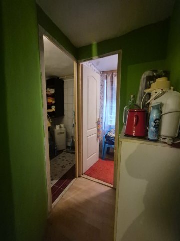 Eladó családi ház, Zabaron 12 M Ft, 1+1 szobás