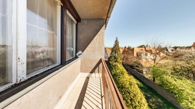 Eladó téglalakás, Szentendrén 73.9 M Ft, 3 szobás