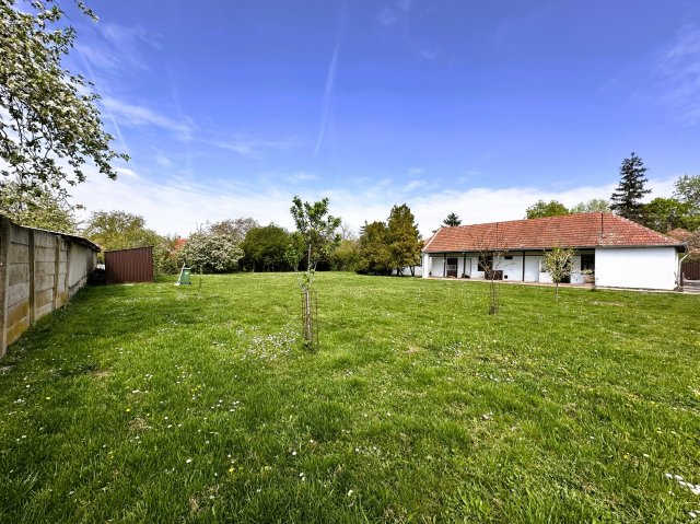 Eladó telek, Gyulán 33 M Ft / költözzbe.hu