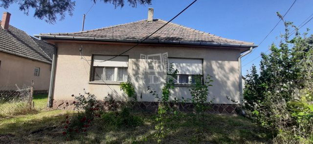 Eladó családi ház, Siójuton 28.5 M Ft, 3+1 szobás