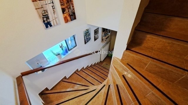 Eladó téglalakás, Gyömrőn 94.9 M Ft, 4 szobás