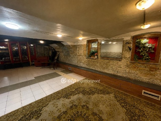 Kiadó üzlethelyiség, Budapesten, VII. kerületben 150 E Ft / hó