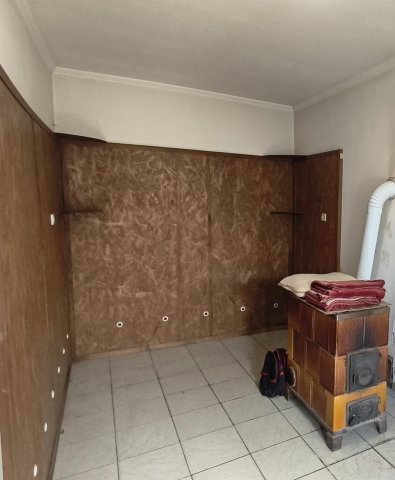 Eladó családi ház, Tolnanémedin 15.9 M Ft, 3 szobás