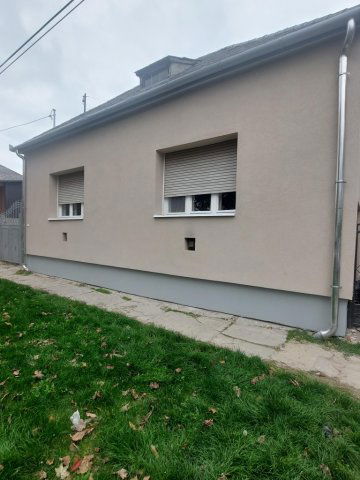 Eladó családi ház, Adonyban 44.9 M Ft, 3 szobás