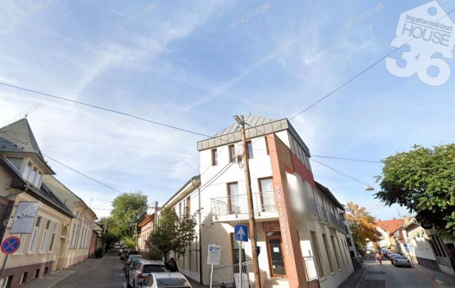 Eladó családi ház, Kecskeméten 99 M Ft, 3 szobás