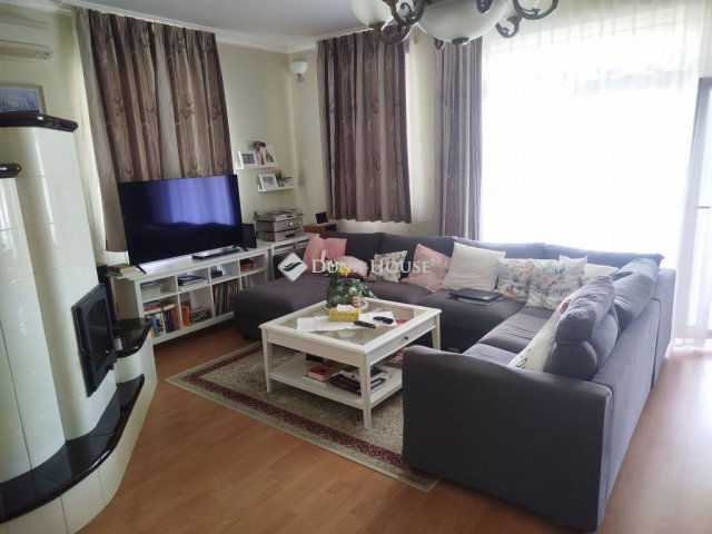 Eladó családi ház, Ercsiben 137 M Ft, 4 szobás