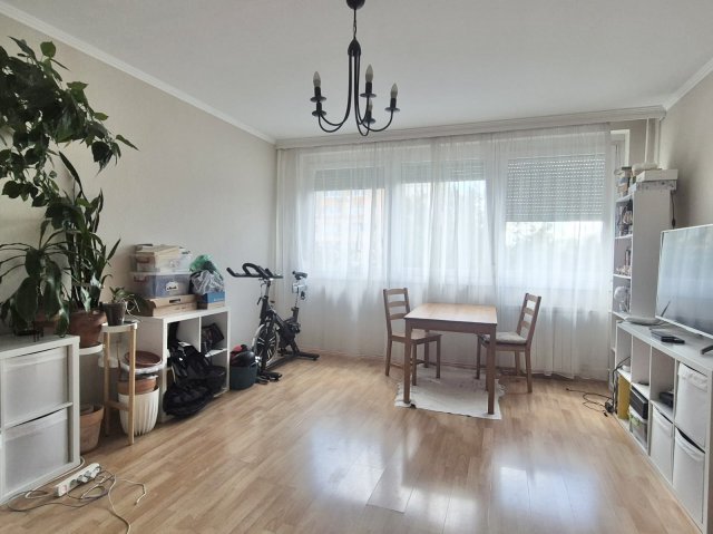 Kiadó panellakás, albérlet, XIV. kerületben, Szentmihályi úton