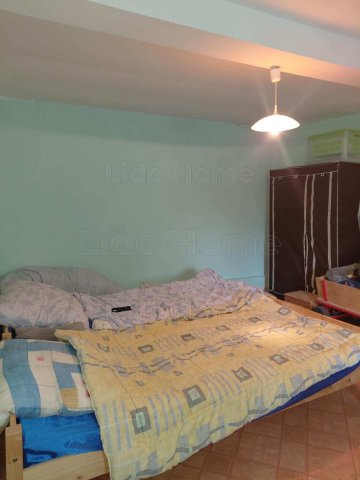 Eladó családi ház, Tengődön 24.9 M Ft, 2 szobás