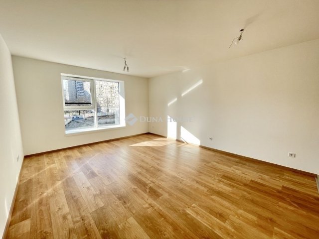 Eladó téglalakás, Budapesten, III. kerületben 109 M Ft, 2 szobás