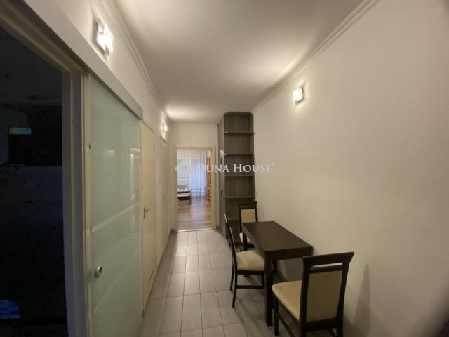 Eladó panellakás, Szegeden 40 M Ft, 1 szobás