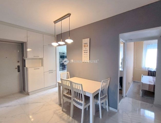 Eladó panellakás, Budapesten, III. kerületben 76.5 M Ft