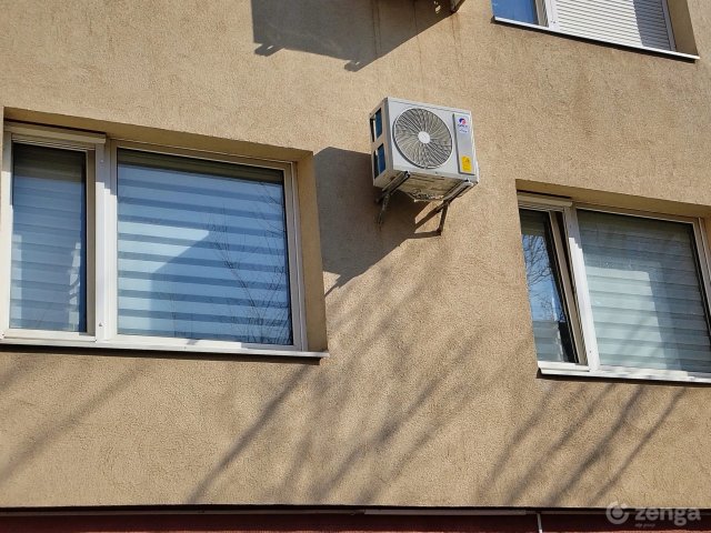Eladó panellakás, Székesfehérvárott, Ősz utcában 44.2 M Ft