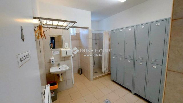 Eladó ipari ingatlan, Fóton 199 M Ft / költözzbe.hu