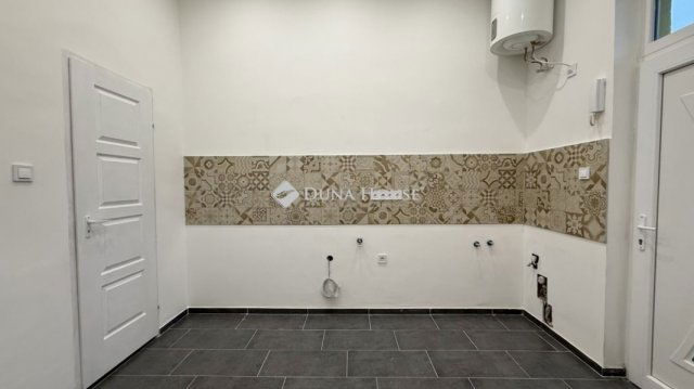 Eladó téglalakás, Budapesten, XV. kerületben 39.9 M Ft, 1 szobás