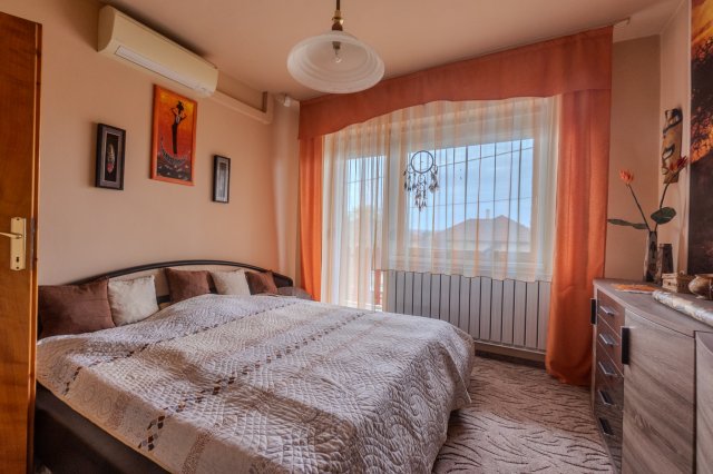 Eladó családi ház, Miskolcon 125 M Ft, 6 szobás