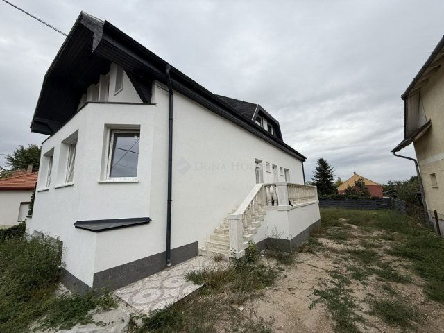 Eladó ikerház, Budapesten, XVII. kerületben 69.99 M Ft, 5 szobás