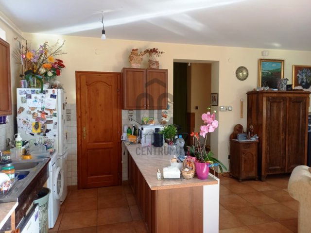 Eladó ikerház, Kistarcsán 99 M Ft, 4 szobás