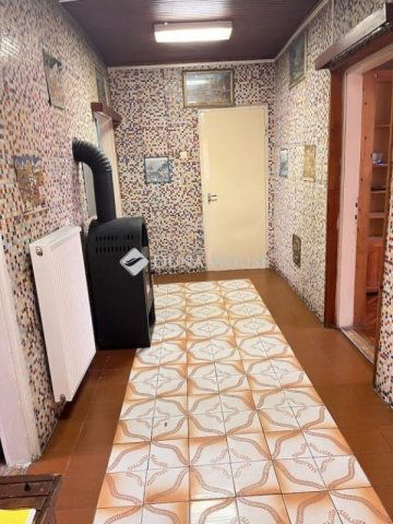 Eladó családi ház, Kistarcsán 90 M Ft, 3 szobás