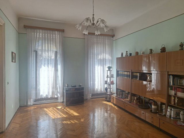 Eladó téglalakás, VII. kerületben, Rottenbiller utcában