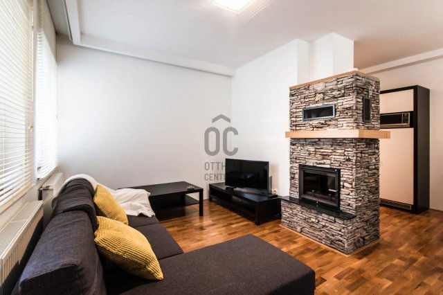 Eladó téglalakás, Budapesten, VI. kerületben 99.9 M Ft, 3 szobás