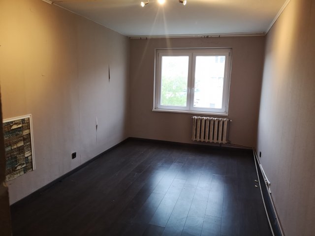 Eladó téglalakás, Hajmáskéren 25 M Ft, 2 szobás