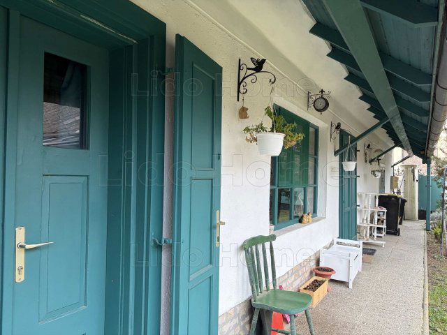 Eladó családi ház, Csajágon 79.9 M Ft, 4+1 szobás