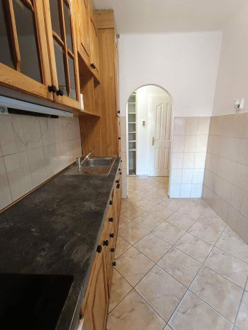 Eladó téglalakás, Tatabányán 39.99 M Ft, 2 szobás