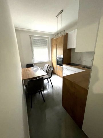 Eladó panellakás, Debrecenben, István úton 59.9 M Ft, 2 szobás