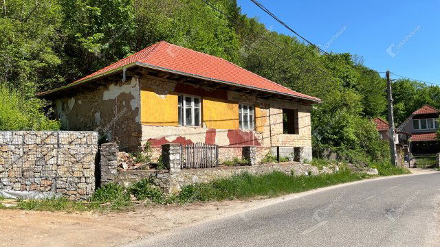 Eladó családi ház, Miskolcon 12.9 M Ft, 2 szobás