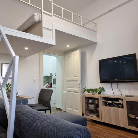 Eladó téglalakás, Budapesten, VIII. kerületben 45 M Ft, 1 szobás