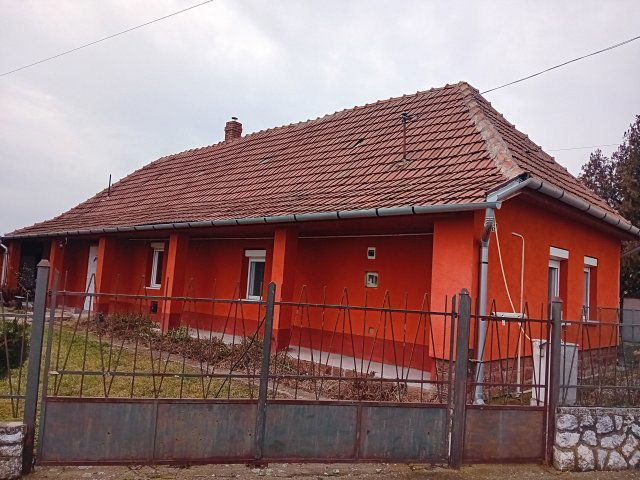 Eladó családi ház, Szihalmon 14.9 M Ft, 2+1 szobás