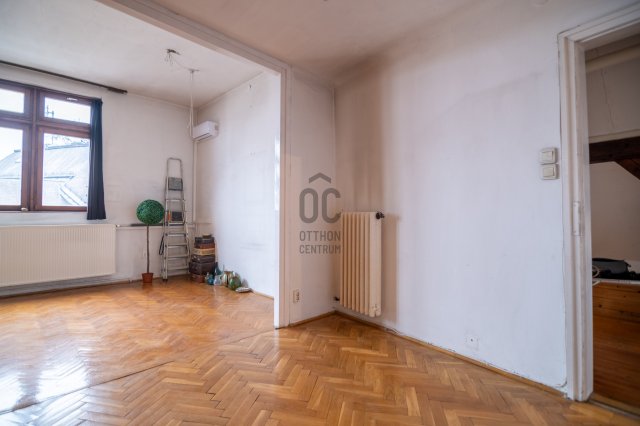 Eladó téglalakás, Budapesten, V. kerületben, Kecskeméti utcában