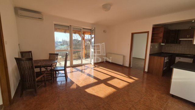 Kiadó téglalakás, albérlet, Százhalombattán 240 E Ft / hó