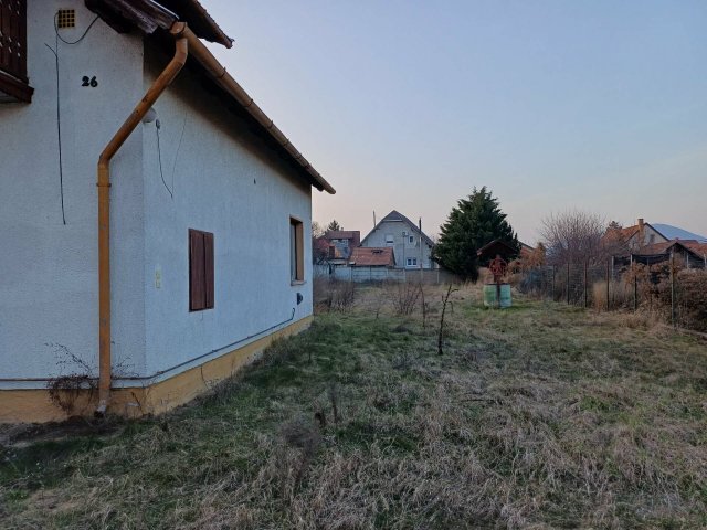 Eladó családi ház, Pilisvörösváron 69 M Ft, 1+2 szobás