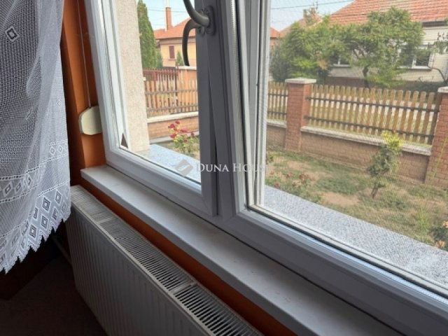 Eladó családi ház, Nagykőrösön 63 M Ft, 2 szobás