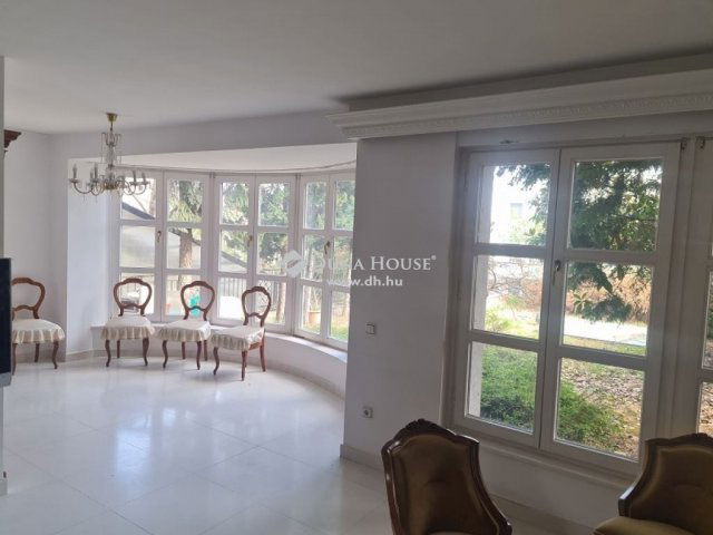 Kiadó családi ház, albérlet, Budapesten, XII. kerületben