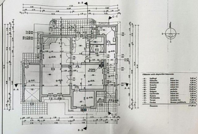 Eladó családi ház, Miskolcon 208 M Ft, 7 szobás
