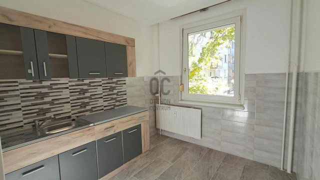 Eladó panellakás, Debrecenben 66 M Ft, 3 szobás