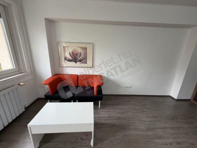 Kiadó téglalakás, albérlet, XIII. kerületben, Váci úton