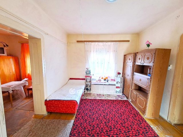 Eladó családi ház, Kocséren 21.5 M Ft, 4 szobás