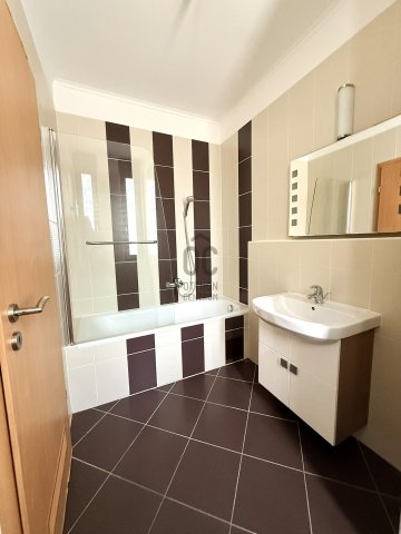 Eladó téglalakás, Budapesten, XIII. kerületben 99.9 M Ft