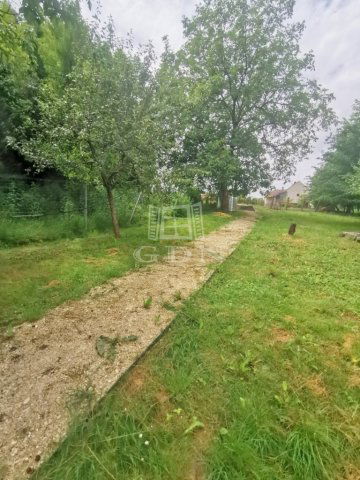 Eladó telek, Lakhegyen 5.9 M Ft / költözzbe.hu