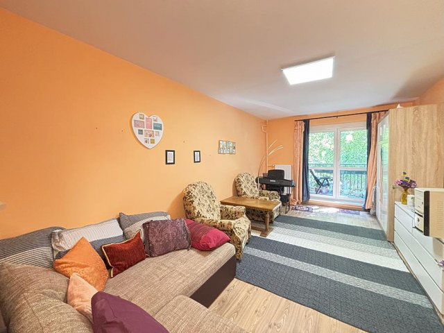 Eladó panellakás, Budapesten, III. kerületben 85.9 M Ft, 3 szobás