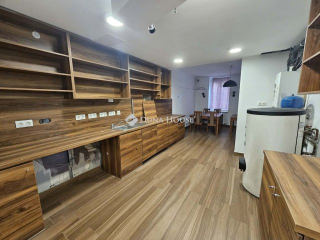 Kiadó üzlethelyiség, Budapesten, XIV. kerületben 400 E Ft / hó